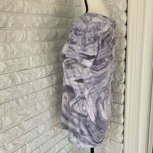 Galaxy T-Shirt - Picture 2 of 3